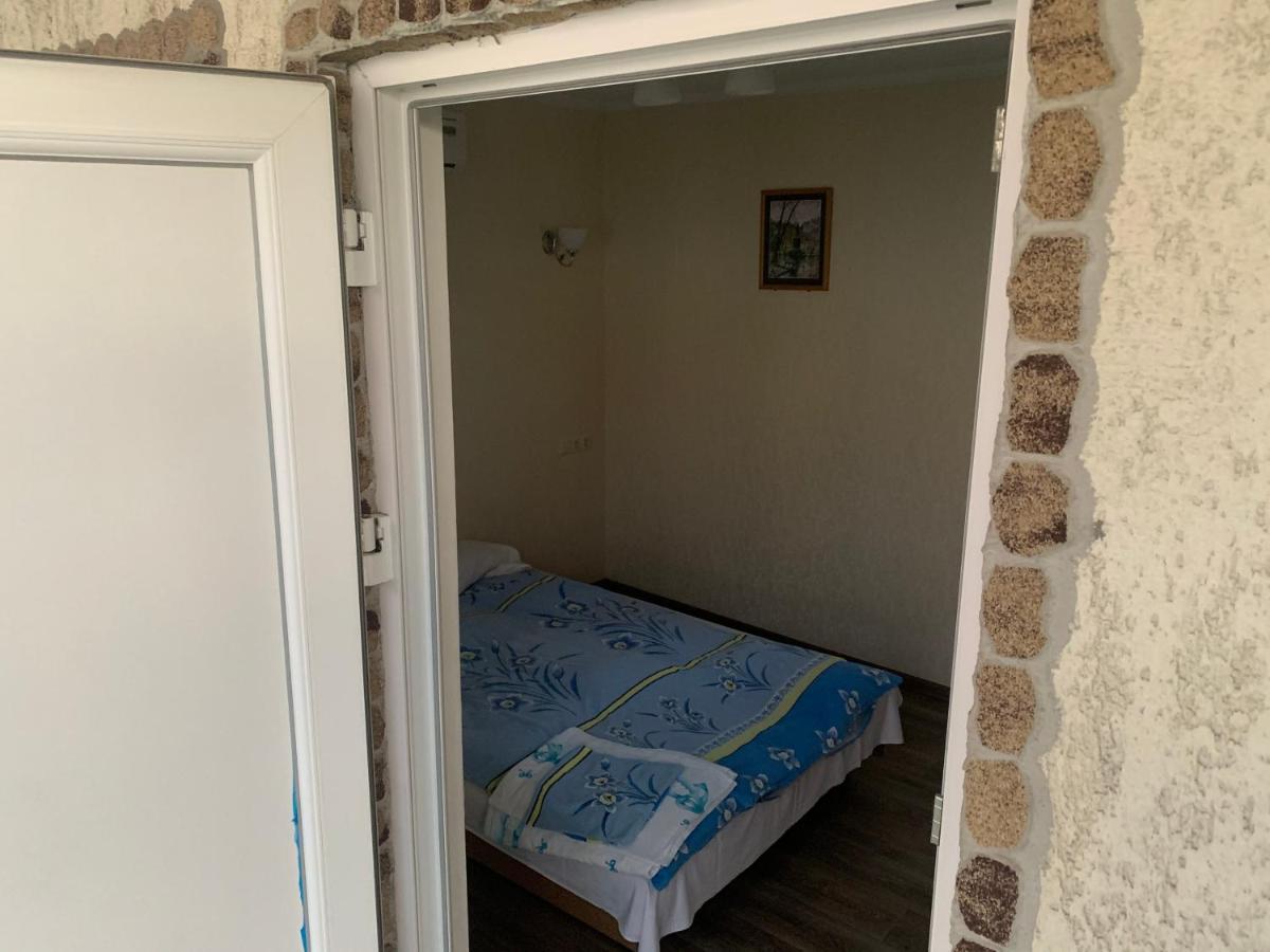 Guest House Dacha Nova Dofinivka 외부 사진